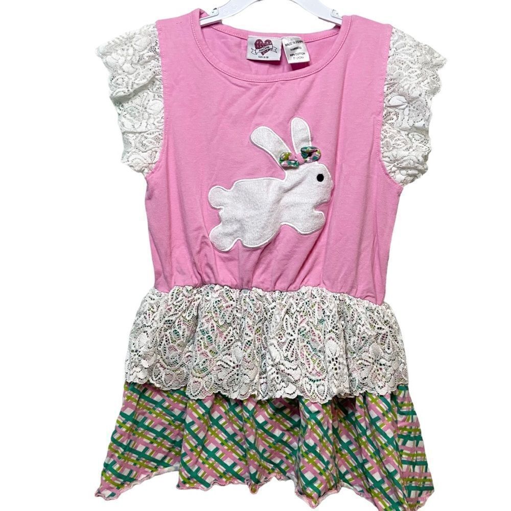 Ann Loren Floral Lace Dress with Bunny in Girl Size 9/10
